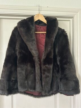 1950’s Luxury Dark Brown Faux Fur Cape / Coat Fully Lined  w Pockets S / M